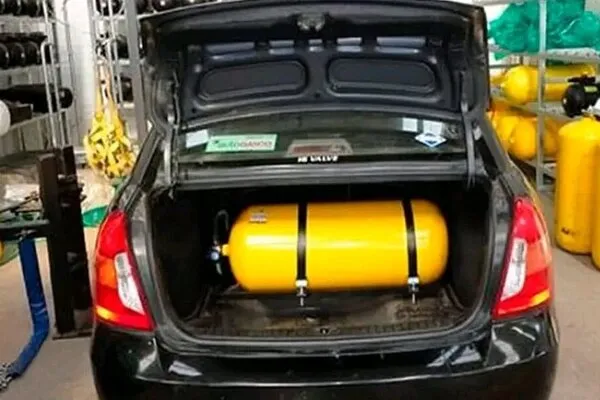 ثبت&zwnj;نام رایگان تبدیل خودرو به دوگانه&zwnj;سوز CNG از ۱۸ آبان ۱۴۰۴  
